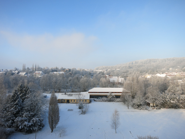 Winter - Ausblick aus dem Patientenzimmer 412 (Vorderseite) Winter - Ausblick aus dem Patientenzimmer 412 (Vorderseite)